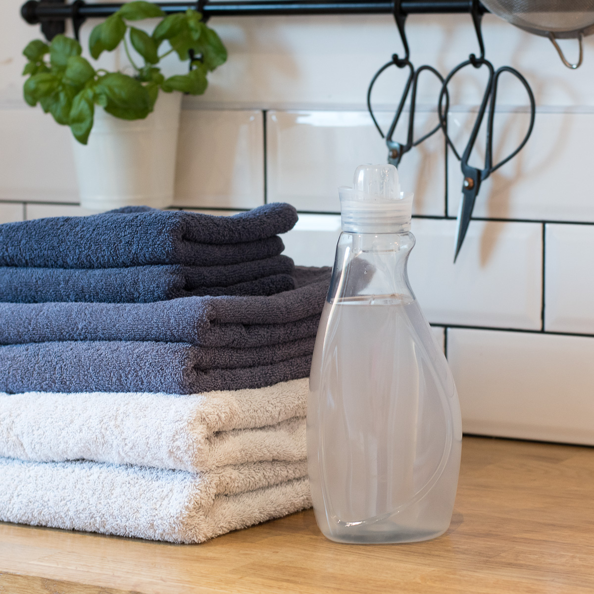 Using Vinegar As Fabric Conditioner